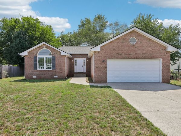 3316 Mallard Dr, Clarksville, TN 37042
