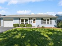200 W Jeffery Avenue, Wheeling, IL 60090 primary photo