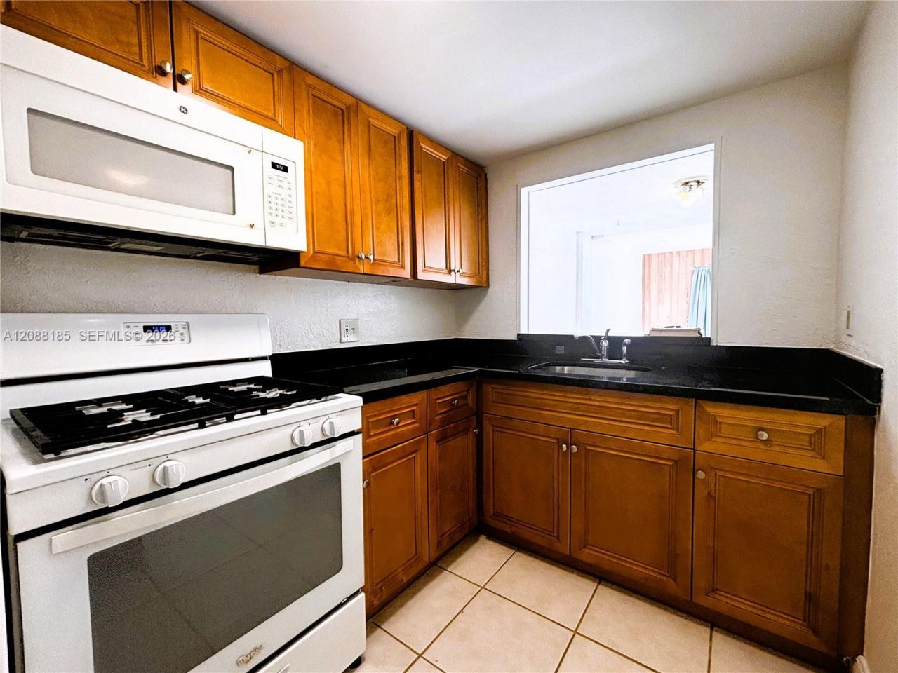 6703 N Kendall Dr, Unit 405, Pinecrest, FL 33156 Photo