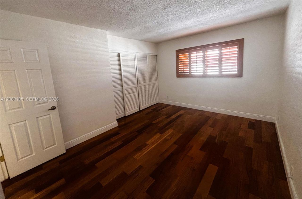 6703 N Kendall Dr, Unit 405, Pinecrest, FL 33156 Photo
