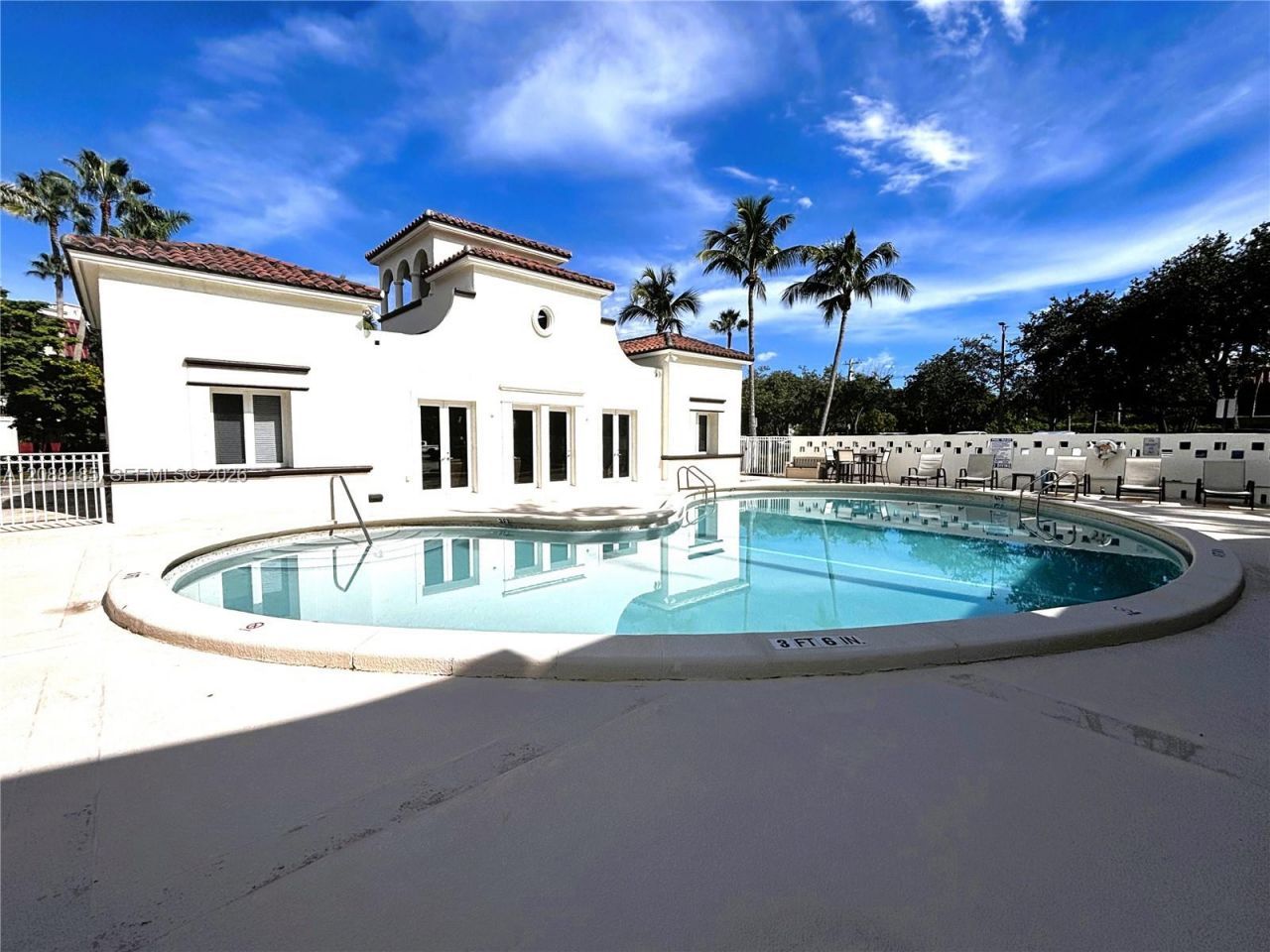 6703 N Kendall Dr, Unit 405, Pinecrest, FL 33156 Photo