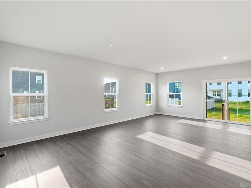 4335 Windflower Drive, Tipp City, OH 45371 Photo 9