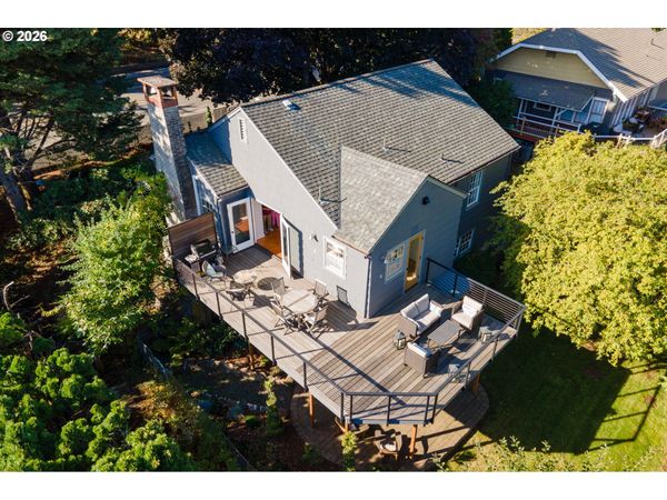 1016 OAK ST, Hood River, OR 97031