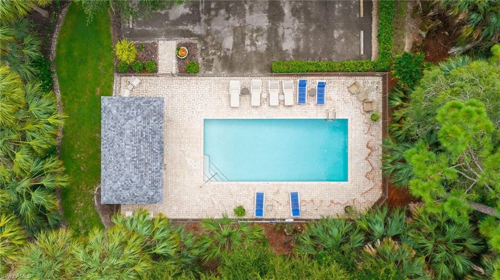 494 Chatham Cir, Naples, FL 34110 Photo