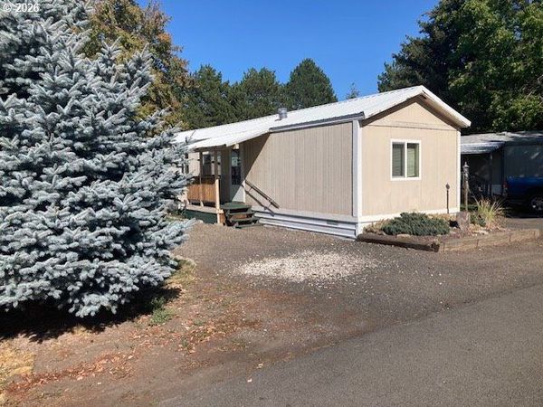 1809 26TH ST, La Grande, OR 97850
