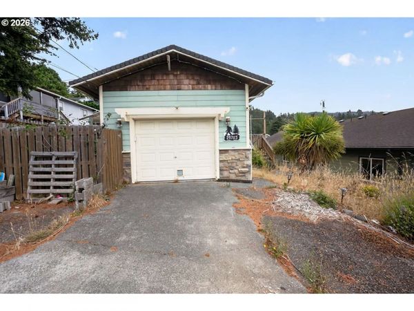29785 TURNER ST, Gold Beach, OR 97444
