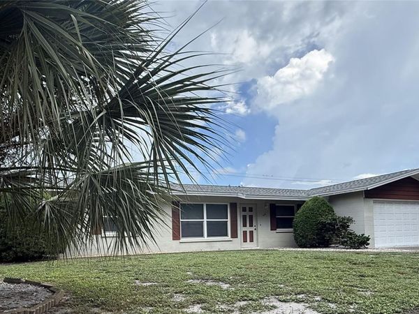 605 RAVENNA STREET, VENICE, FL 34285