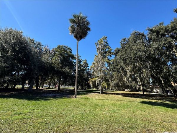 LAKE PIERCE DRIVE , LAKE WALES, FL 33898