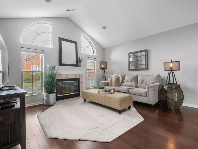 3852 Sandstone Circle , Powell, OH 43065 Photo 4