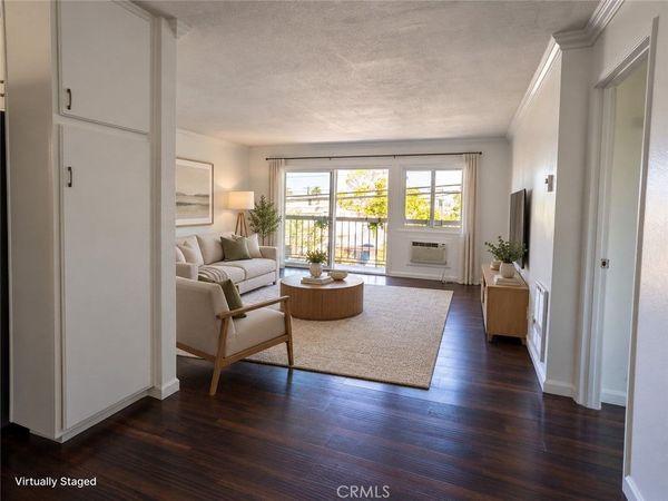 2844 E 3rd, Unit 201, Long Beach, CA 90814