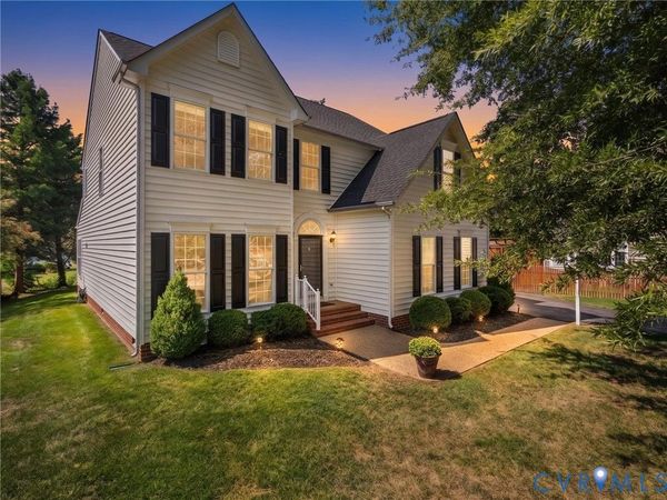 9391 Roseland Court , Mechanicsville, VA 23116