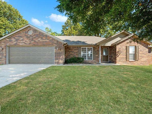 2656 Clayburne Drive, Jonesboro, AR 72405