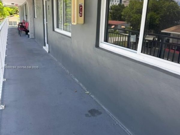 920 SE 2nd Ave , Unit 9, Hallandale Beach, FL 33009