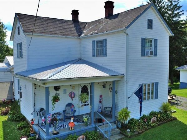 215 W Marietta Street , Woodsfield, OH 43793