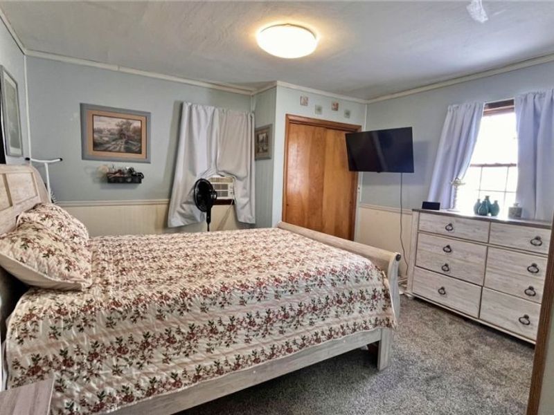 215 W Marietta Street, Woodsfield, OH 43793 Photo 14