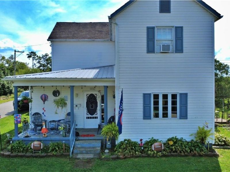 215 W Marietta Street, Woodsfield, OH 43793 Photo 2