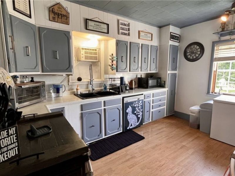 215 W Marietta Street, Woodsfield, OH 43793 Photo 9