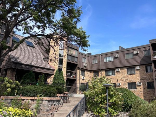 999 41st Avenue NE, Unit 302, Columbia Heights, MN 55421