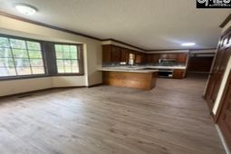 738 Kinlock Court photo 4