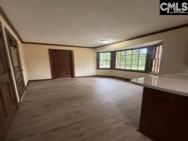 738 Kinlock Court Photo 9