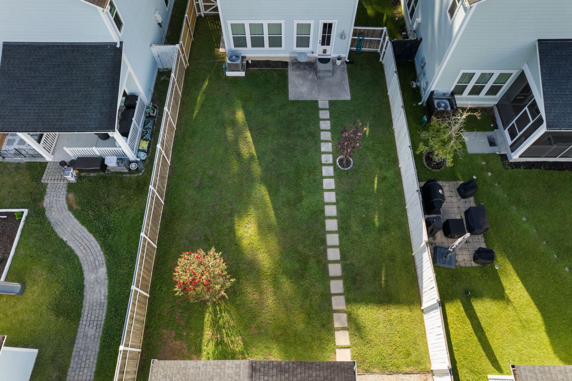 210 W Respite Lane Photo 9