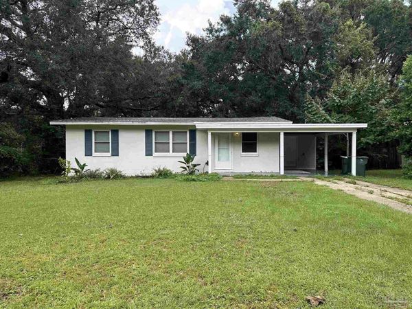 912 Clearview Ave, Pensacola, FL 32505