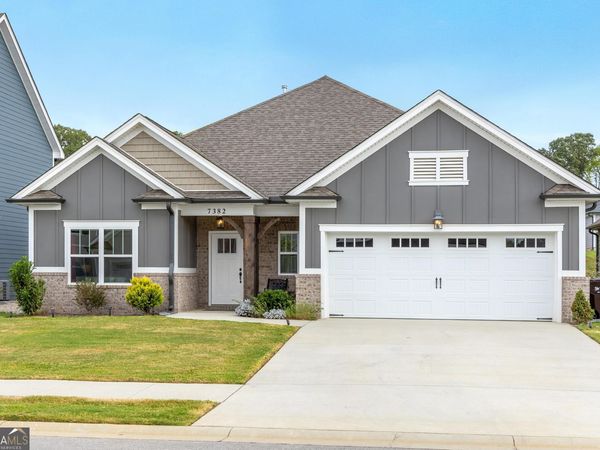 7382 Dividing Way, Ooltewah, TN 37363