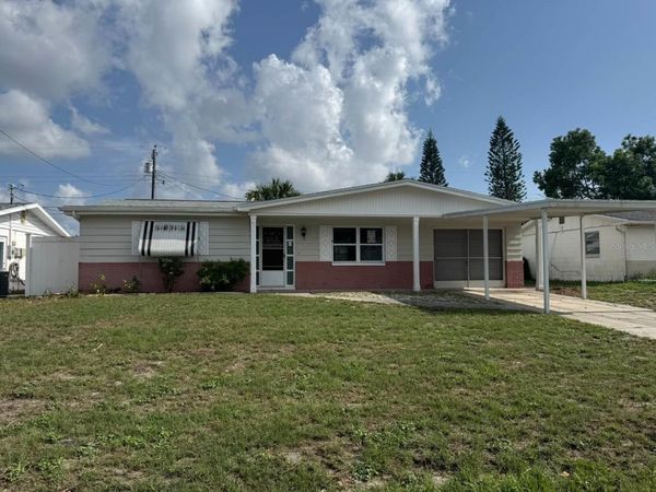 4640 TROPICAL LANE , HOLIDAY, FL 34690