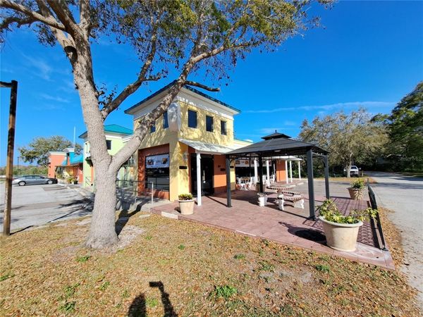 1600 ACHIEVA WAY , DUNEDIN, FL 34698