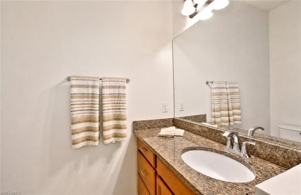 15098 Palmer Lake Cir, Unit 204, Naples, FL 34109 Photo