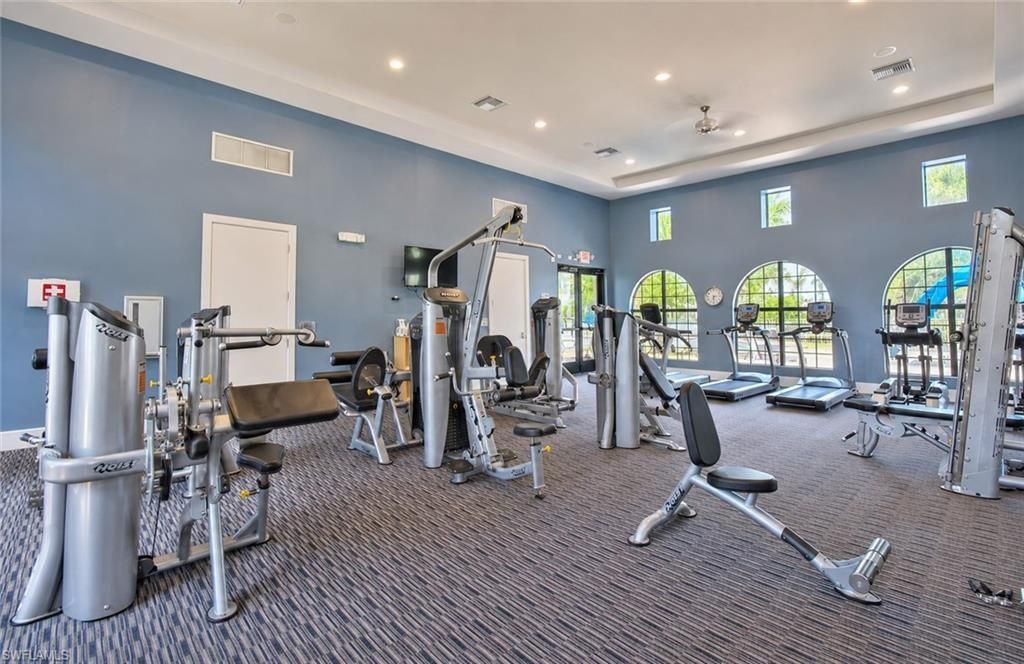 15098 Palmer Lake Cir, Unit 204, Naples, FL 34109 Photo