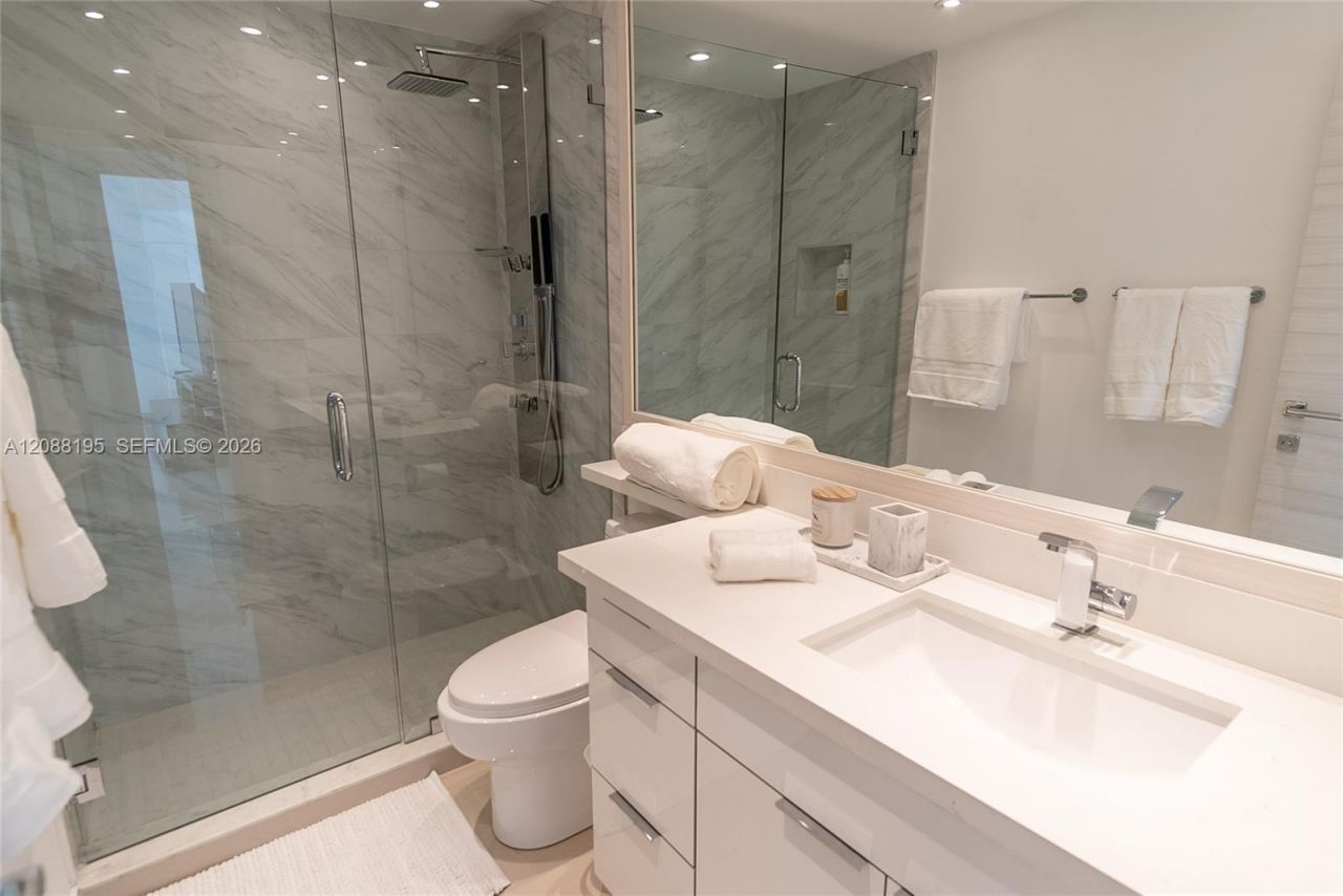 10275 Collins Ave, Unit 720, Bal Harbour, FL 33154 Photo