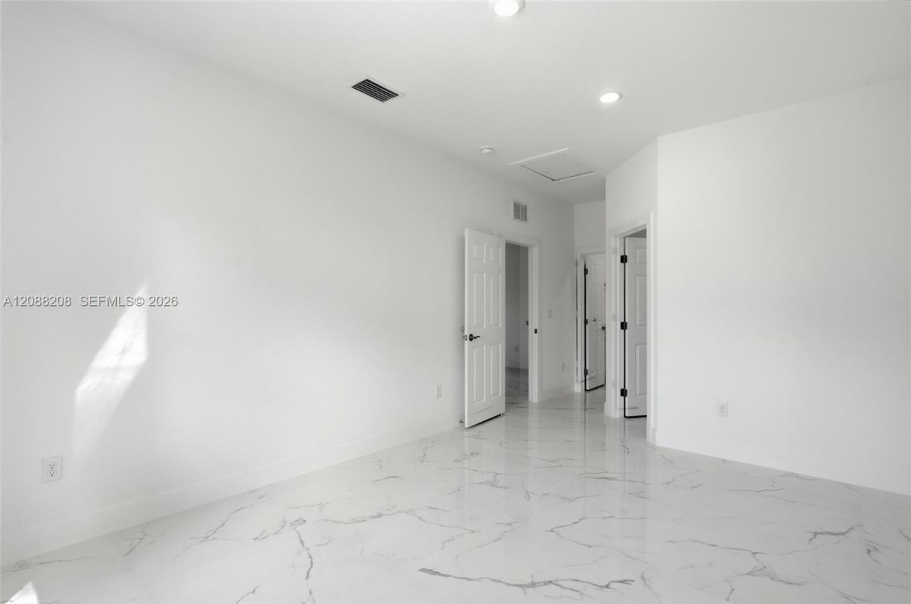 149 Dutch Loop, La Belle, FL 33935 Photo