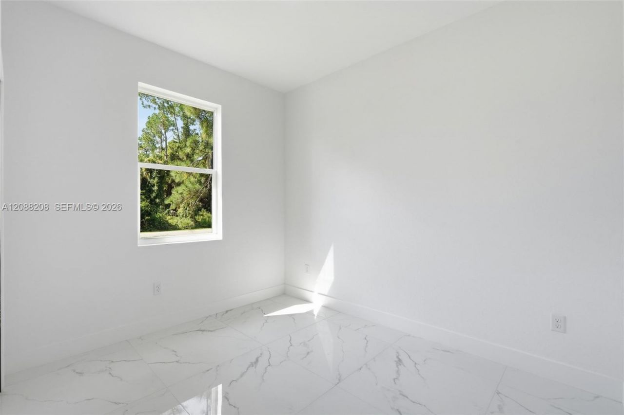 149 Dutch Loop, La Belle, FL 33935 Photo