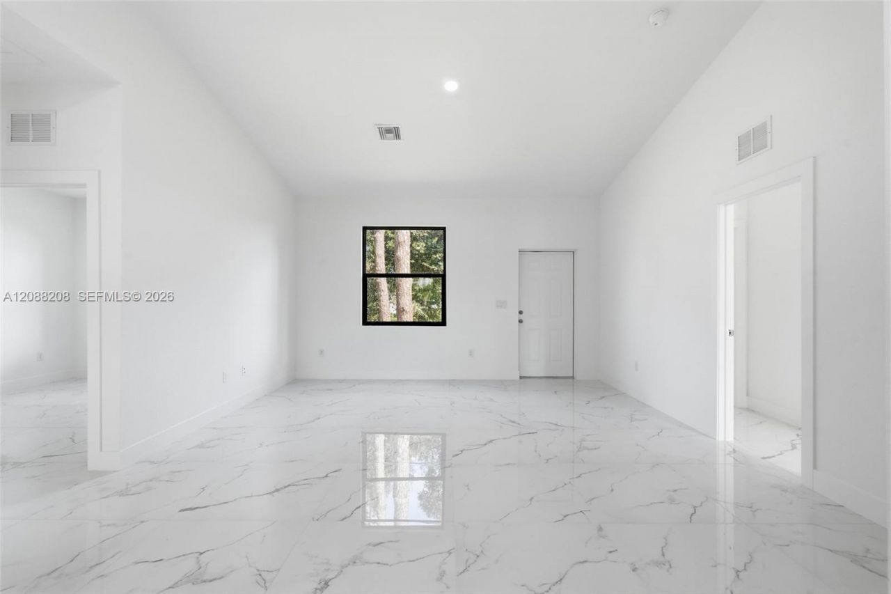 149 Dutch Loop, La Belle, FL 33935 Photo