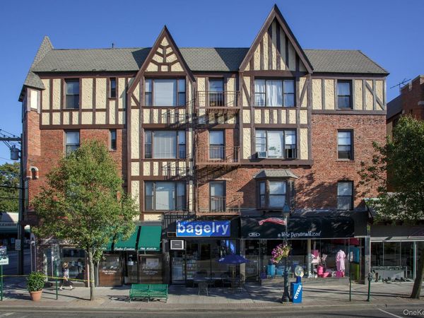 97 Cedarhurst Avenue , Unit 2M, Cedarhurst, NY 11516