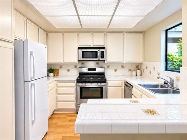 16581 Grunion Lane, Unit 105, Huntington Beach, CA 92649