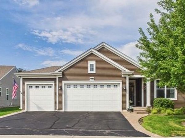 1220 Prescott Lane , Pingree Grove, IL 60140