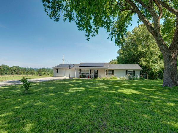 4302 Uu Road, Elkland, MO 65644