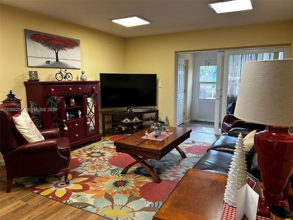 2941 Crosley Dr W, Unit H, West Palm Beach, FL 33415