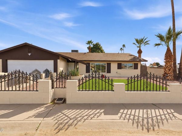 4813 W HAYWARD Avenue, Glendale, AZ 85301