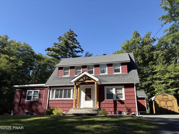 106 Ryder Lane , Dingmans Ferry, PA 18328