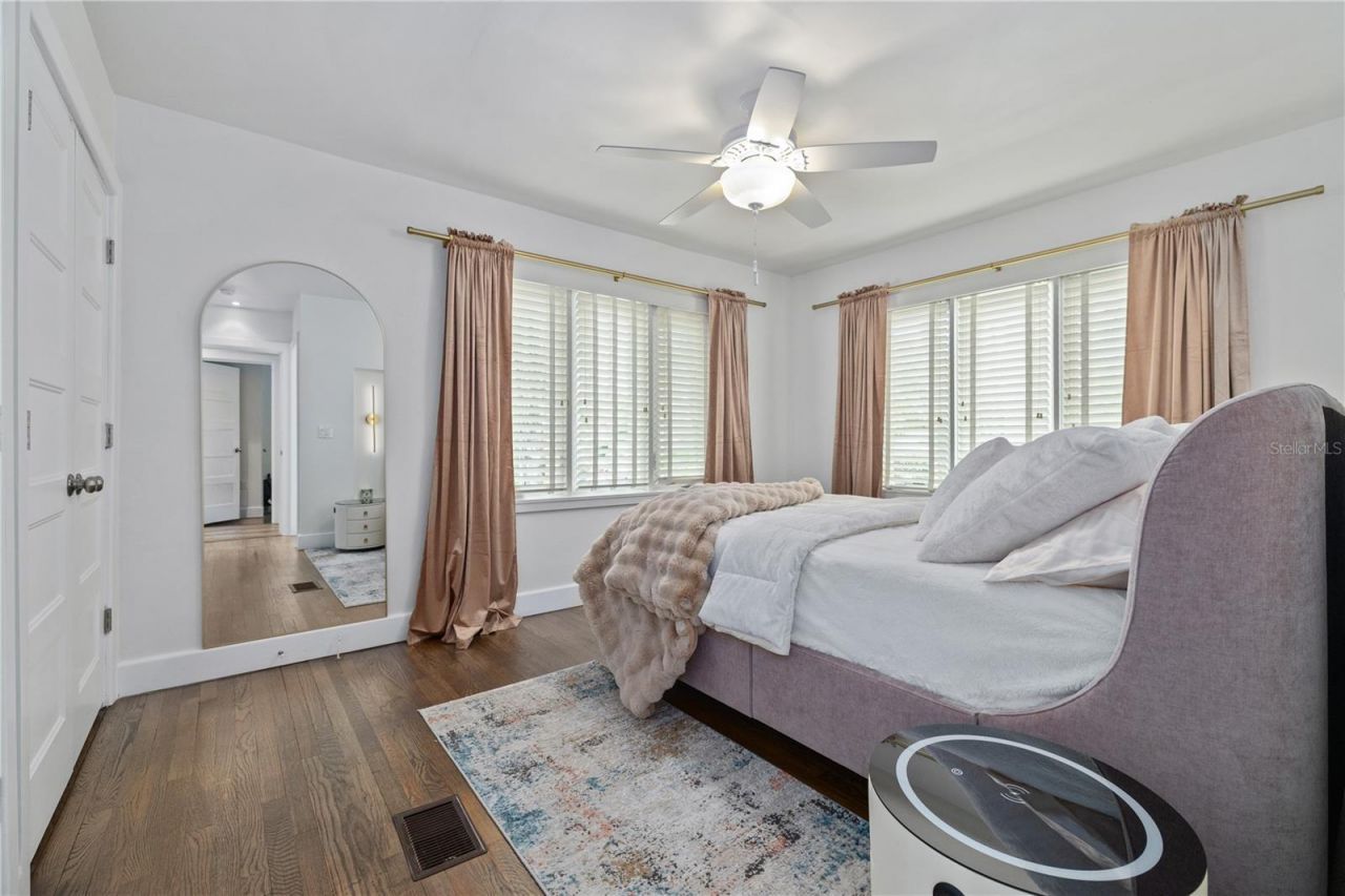 220 14th Avenue N, Saint Petersburg, FL 33701 Photo