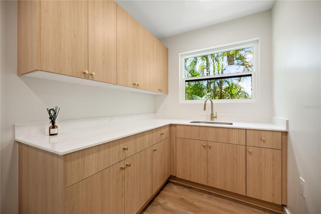 220 14th Avenue N, Saint Petersburg, FL 33701 Photo