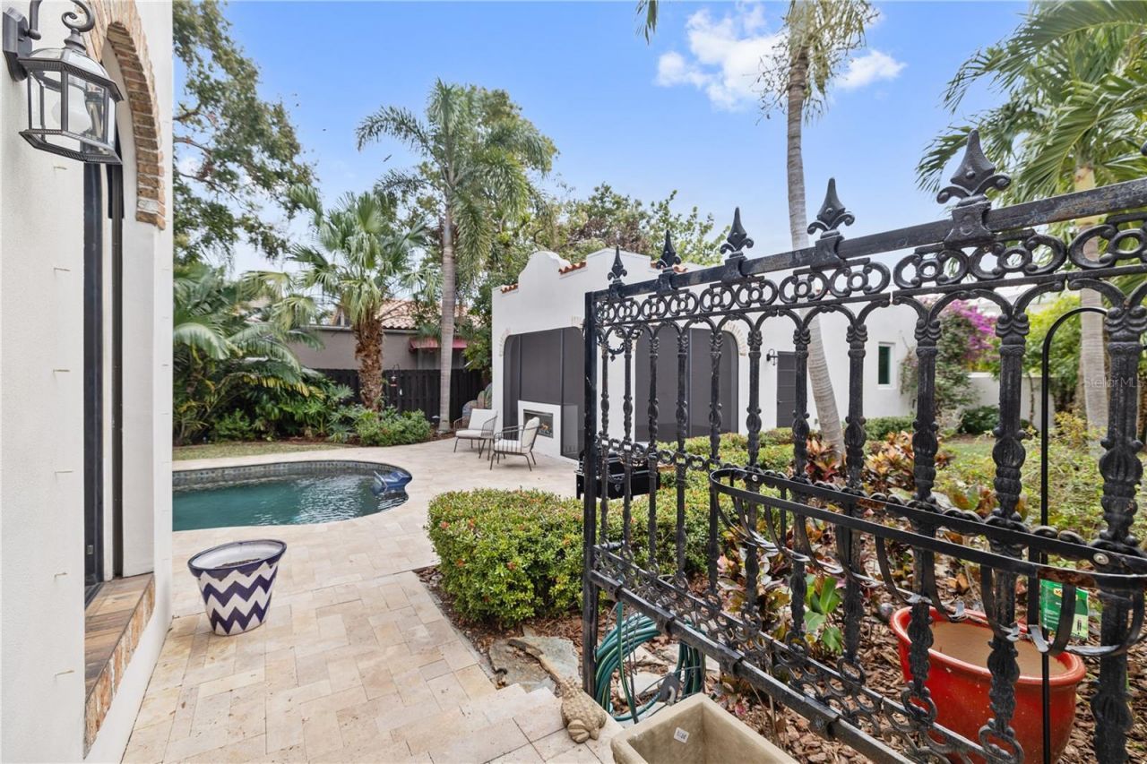 220 14th Avenue N, Saint Petersburg, FL 33701 Photo