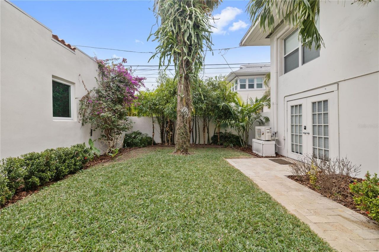 220 14th Avenue N, Saint Petersburg, FL 33701 Photo