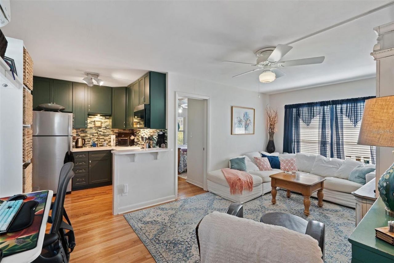 220 14th Avenue N, Saint Petersburg, FL 33701 Photo