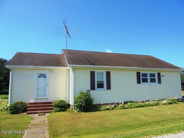 486 Folly Road , Sunbury, NC 27979