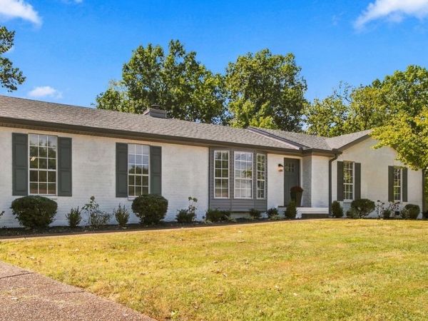 137 Luna Ln , Hendersonville, TN 37075