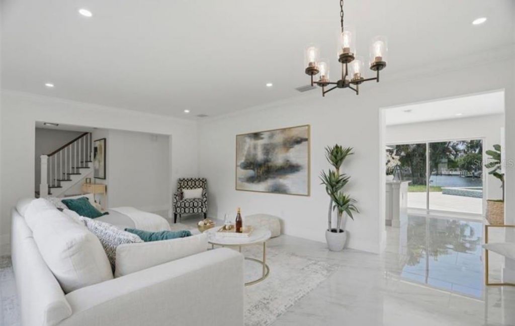 5101 Dover Street Ne, Saint Petersburg, FL 33703 Photo